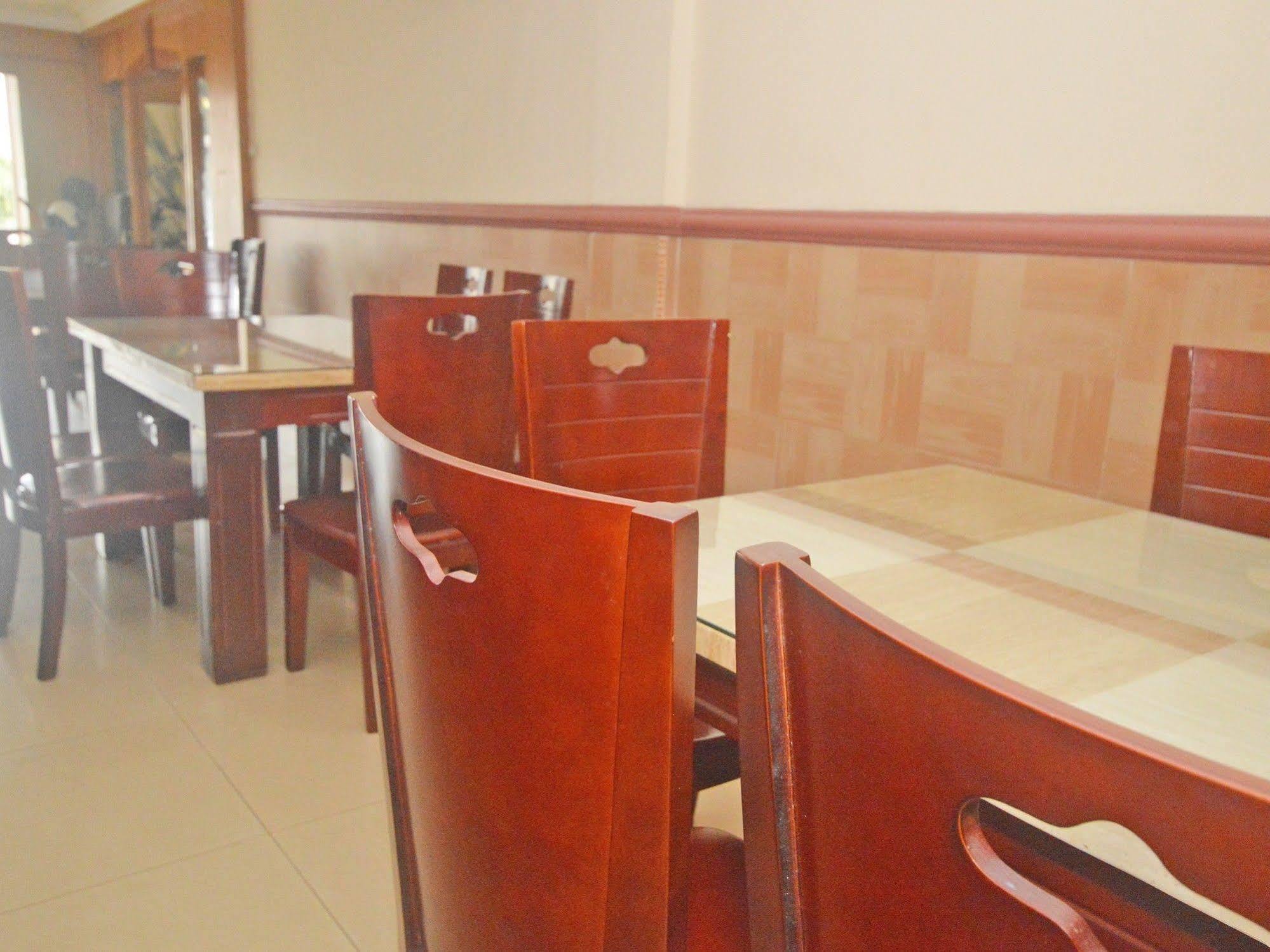 Nida Rooms Nagoya Business Center Batam Buitenkant foto