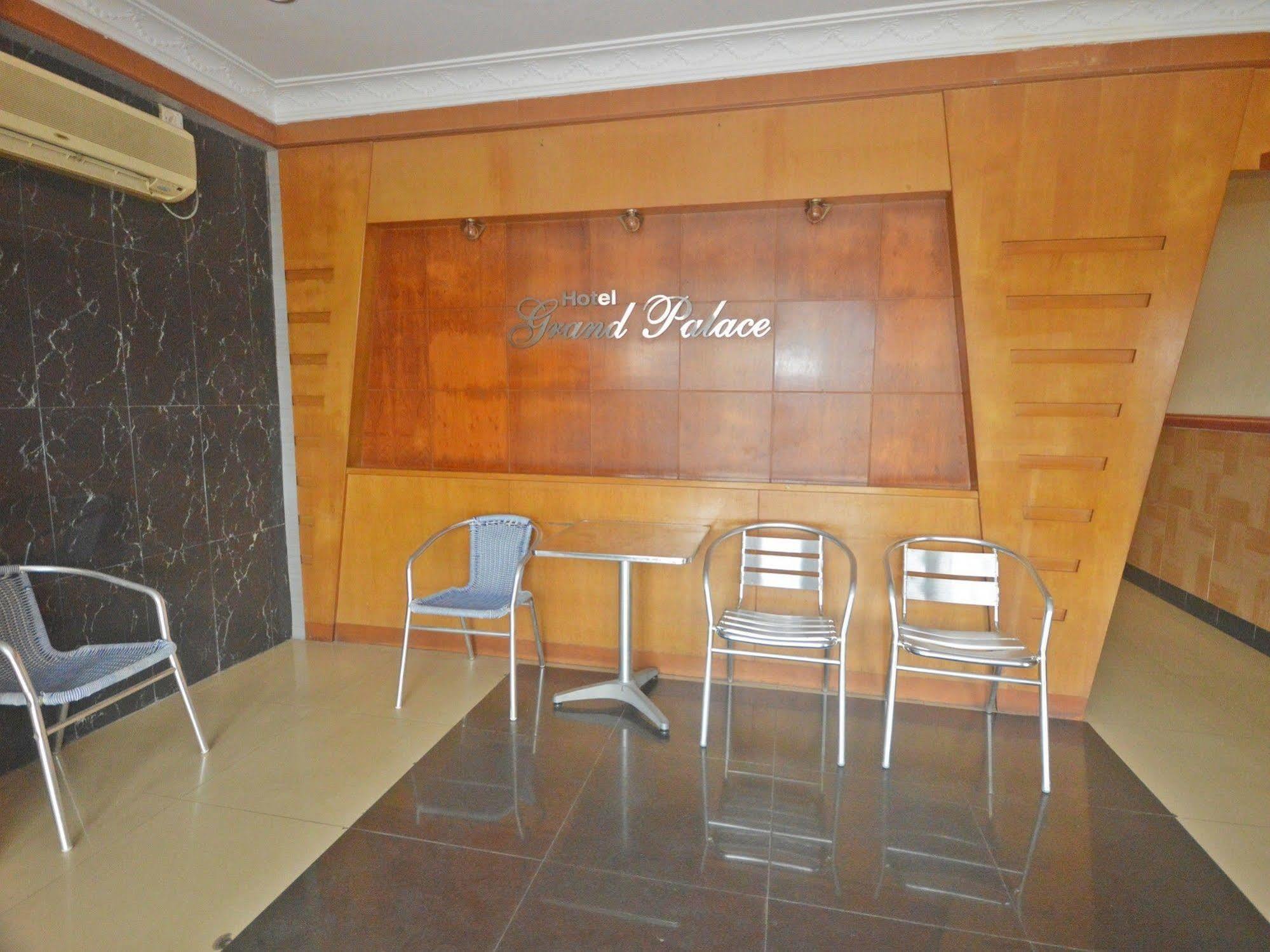 Nida Rooms Nagoya Business Center Batam Buitenkant foto